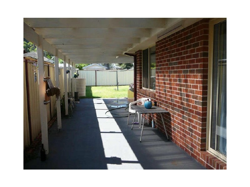 10 Banksia St, Ettalong Beach NSW 2257