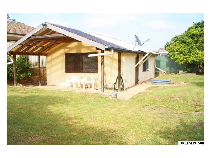 17 South Street, Umina Beach NSW 2257