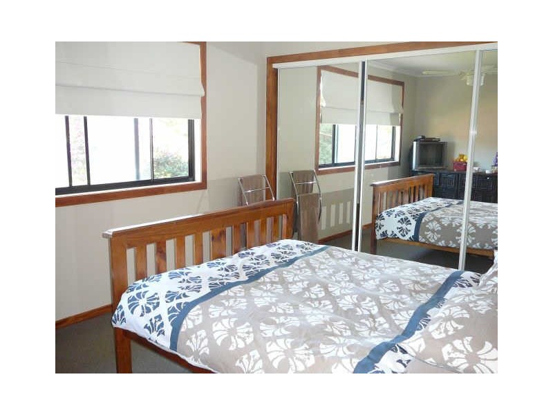 1 Karingal Close, Woy Woy NSW 2256