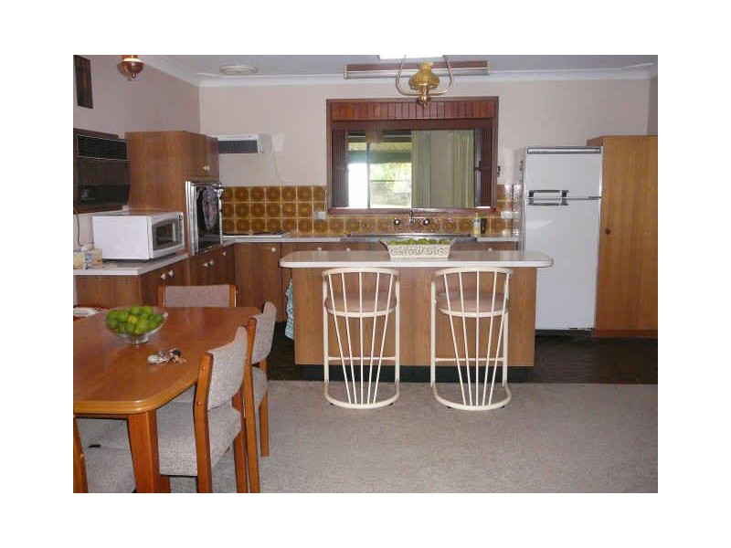 92 Brisbane Ave, Umina Beach NSW 2257