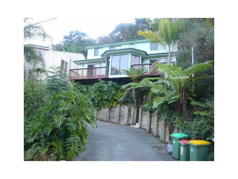 93 Neera Rd, Umina Beach NSW 2257