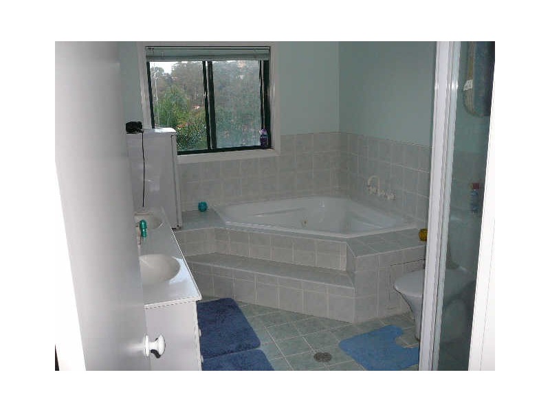 93 Neera Rd, Umina Beach NSW 2257