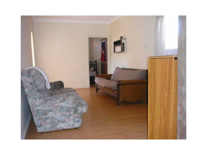 5 Gordon Rd, Empire Bay NSW 2257