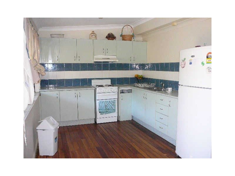 5 Gordon Rd, Empire Bay NSW 2257