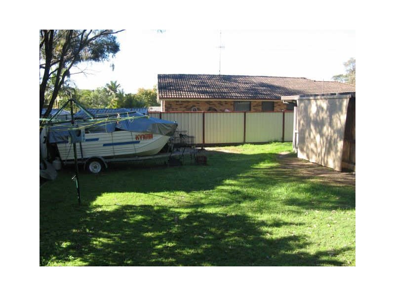 2 Dulkara Rd, Woy Woy NSW 2256