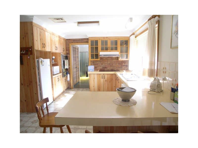 24 Rosewood Dr, Umina Beach NSW 2257