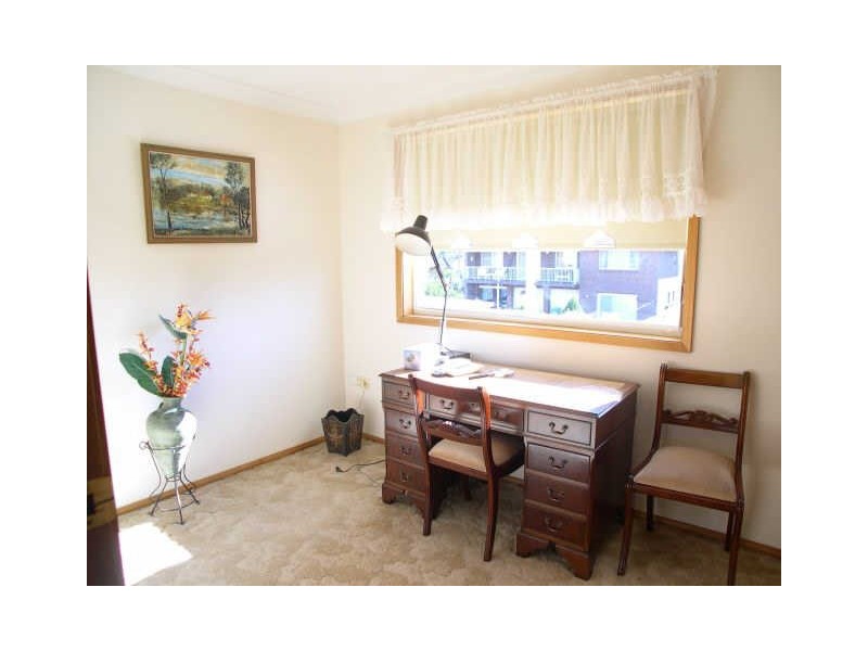 24 Rosewood Dr, Umina Beach NSW 2257