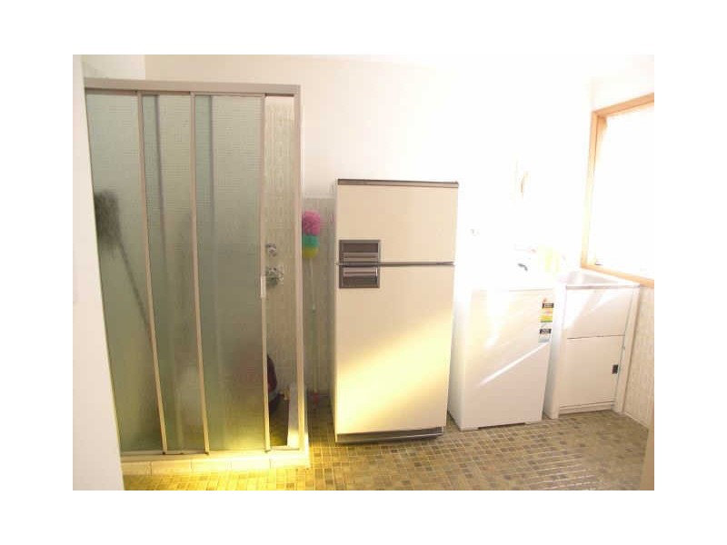 24 Rosewood Dr, Umina Beach NSW 2257