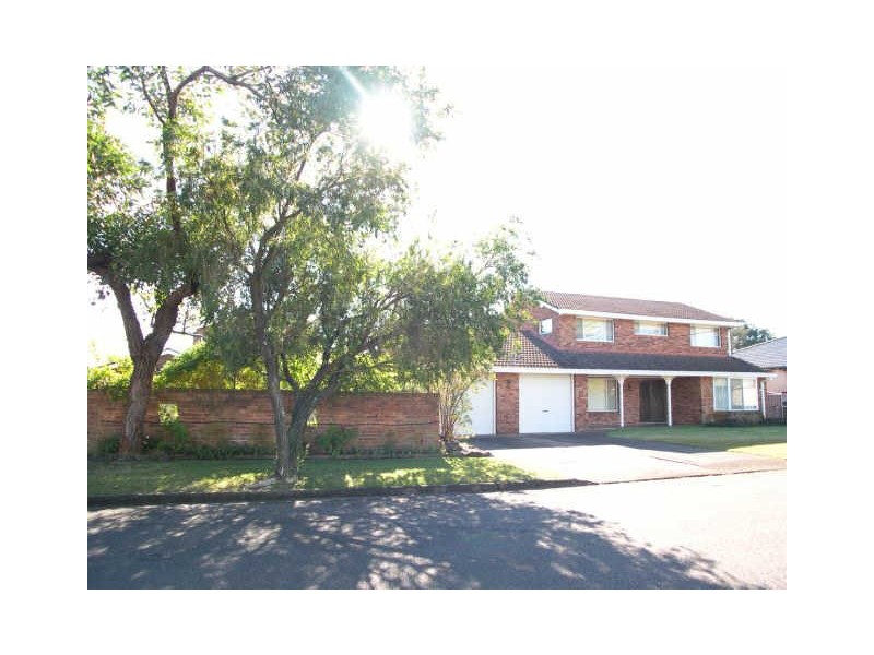 24 Rosewood Dr, Umina Beach NSW 2257