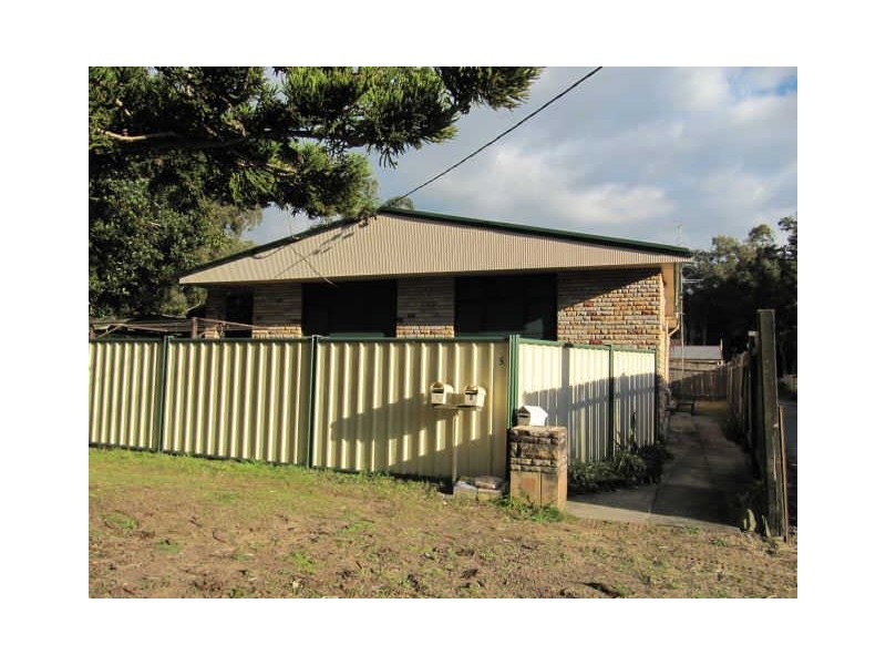 5 Etta Rd, Umina Beach NSW 2257