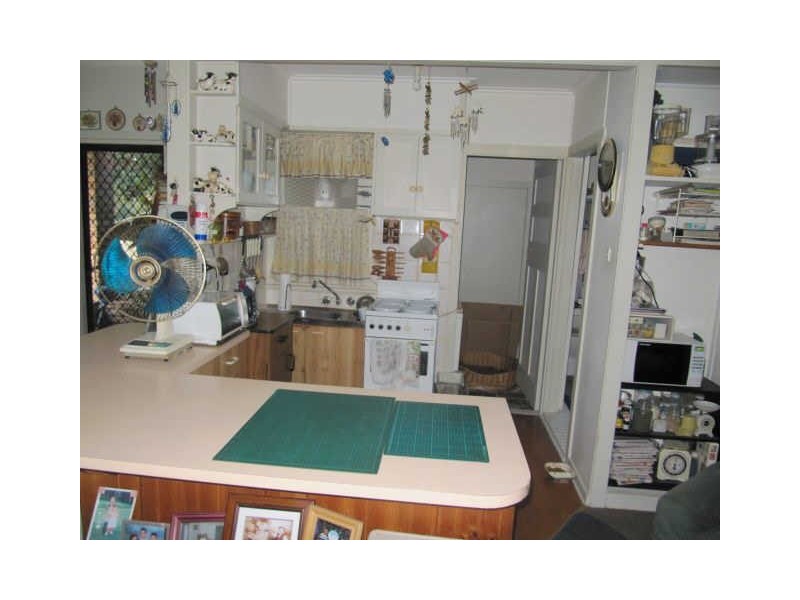 5 Etta Rd, Umina Beach NSW 2257