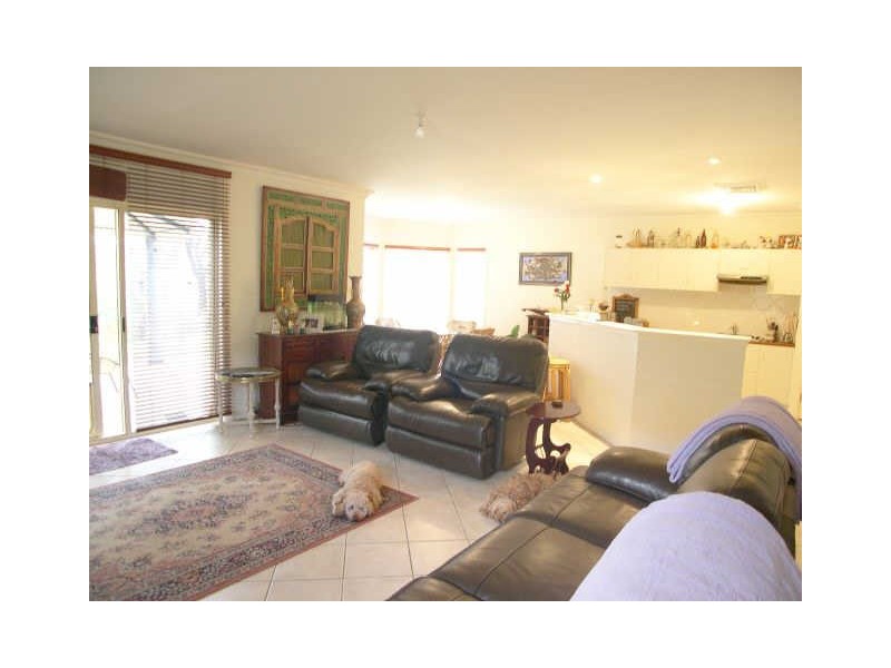 24 Janet Ave, Umina Beach NSW 2257