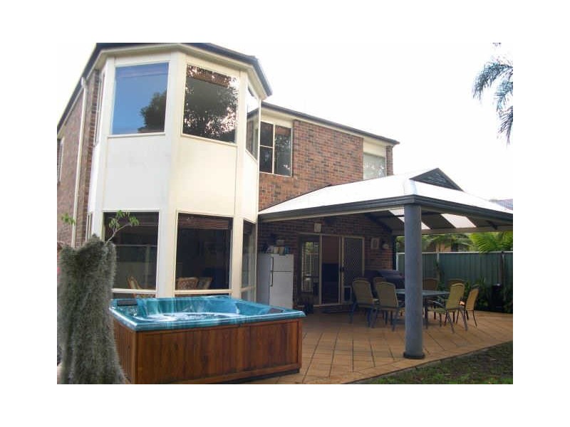 24 Janet Ave, Umina Beach NSW 2257
