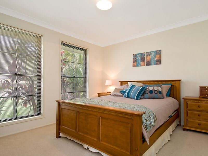 58 Cowper Rd, Umina Beach NSW 2257