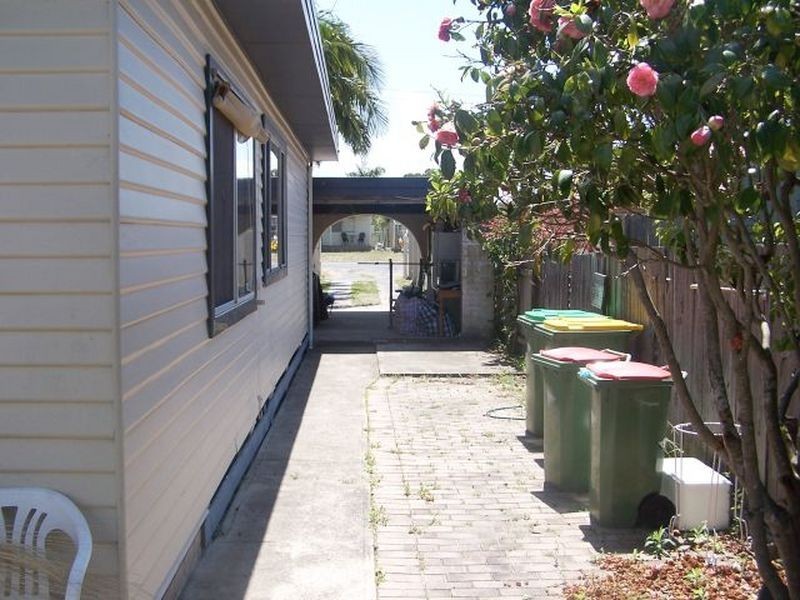 2 Harold St, Umina Beach NSW 2257