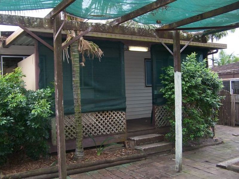 38 Lakeview Pde, Umina Beach NSW 2257