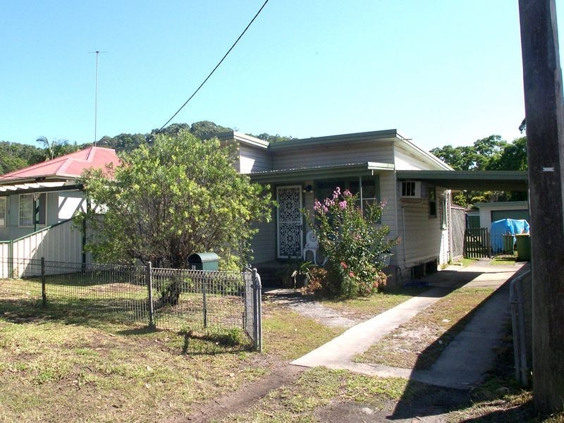 13 Stella Road, Umina Beach NSW 2257