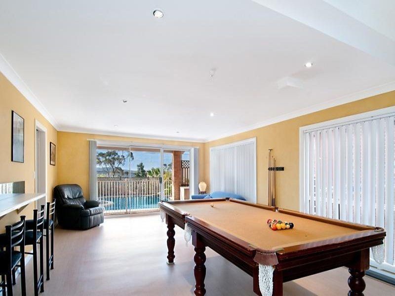 75 Kingsview Drive, Umina Beach NSW 2257