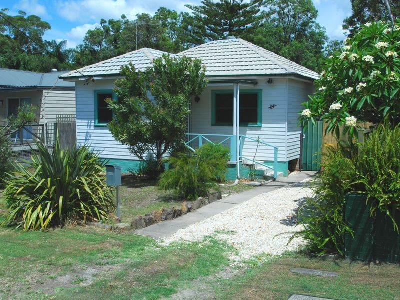 21 Banksia Street, Ettalong Beach NSW 2257