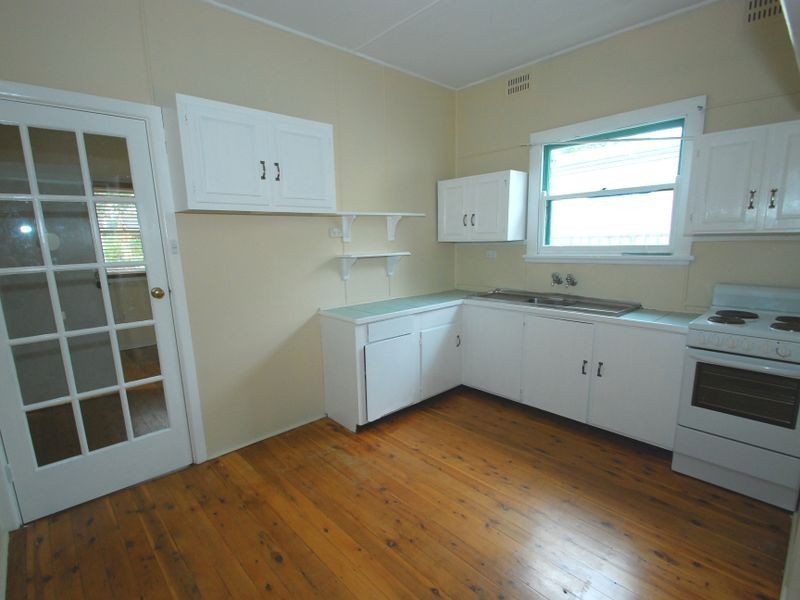 21 Banksia Street, Ettalong Beach NSW 2257