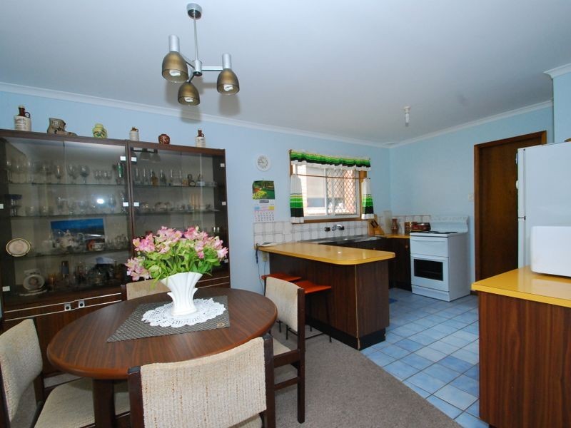 73 Hobart Avenue, Umina Beach NSW 2257
