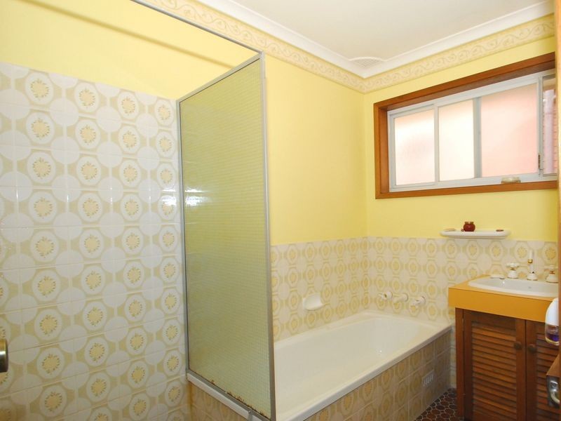 73 Hobart Avenue, Umina Beach NSW 2257