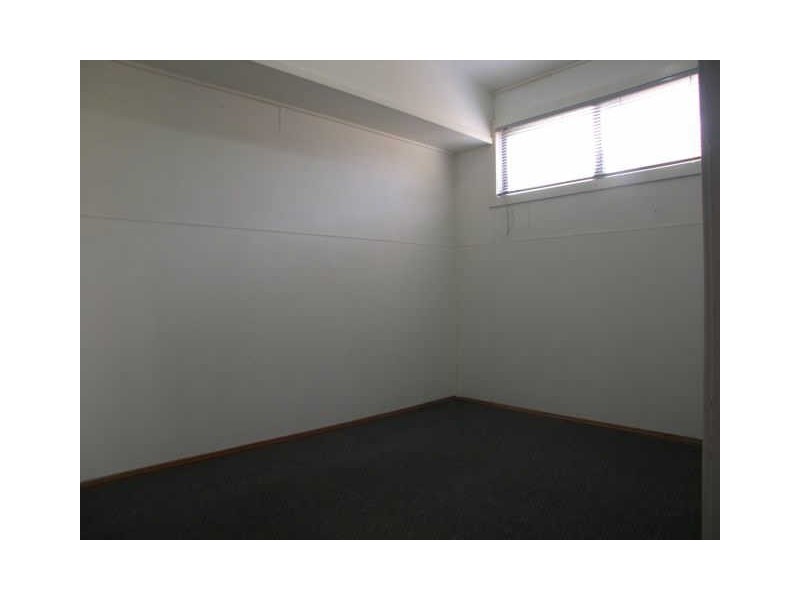 5a Inkerman Avenue, Woy Woy NSW 2256