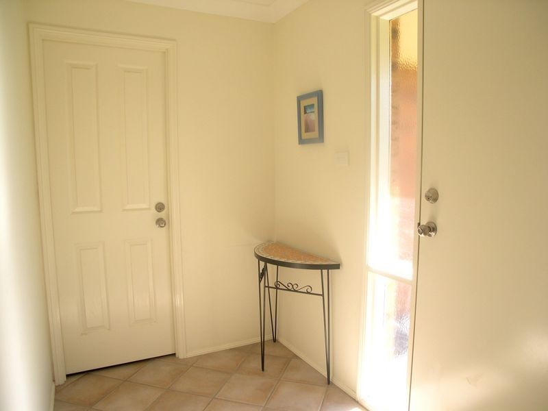 60 Gallipoli Ave, Woy Woy NSW 2256