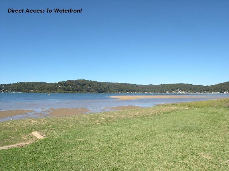 218 Booker Bay Rd, Booker Bay NSW 2257