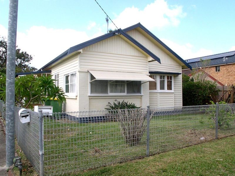 218 Booker Bay Rd, Booker Bay NSW 2257