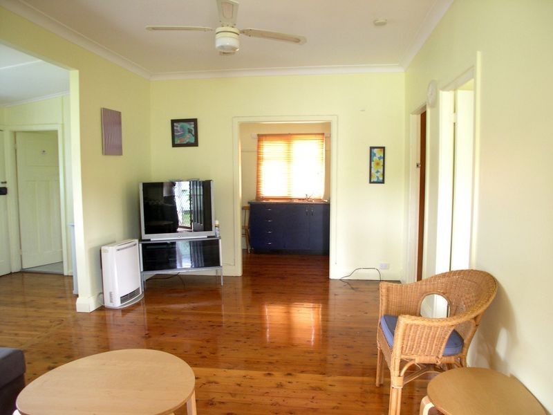 218 Booker Bay Rd, Booker Bay NSW 2257