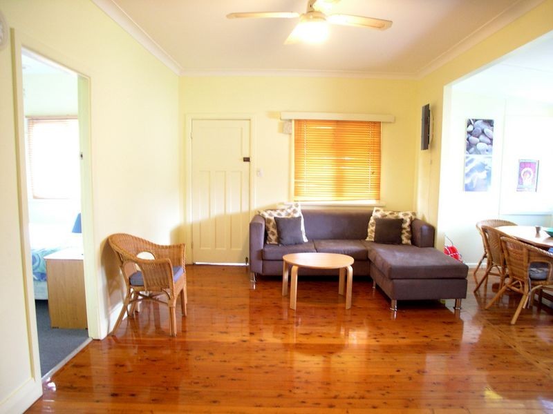 218 Booker Bay Rd, Booker Bay NSW 2257