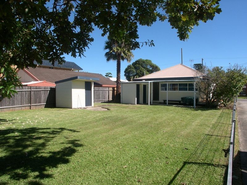 218 Booker Bay Rd, Booker Bay NSW 2257
