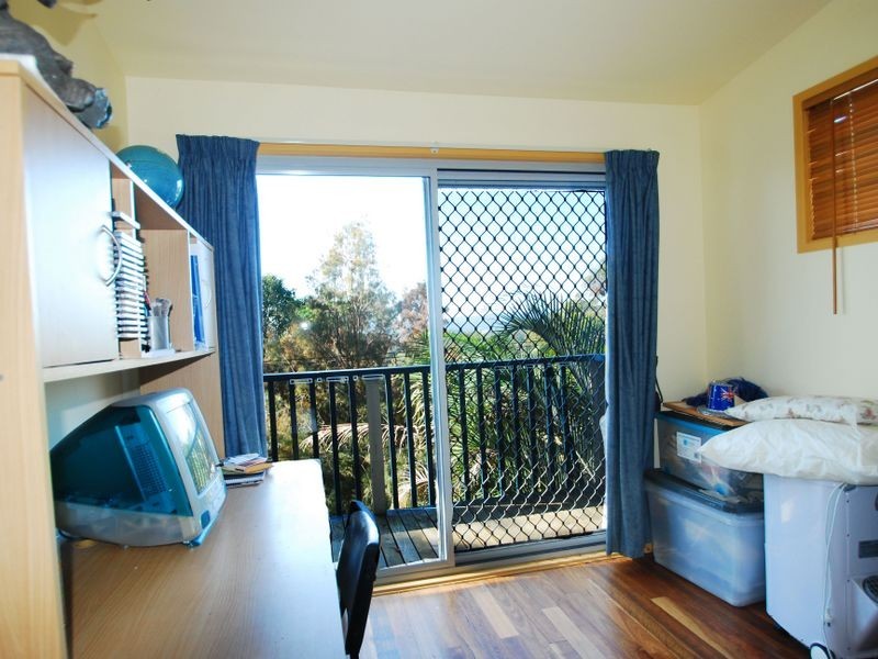 39 Greenhaven Dr, Umina Beach NSW 2257