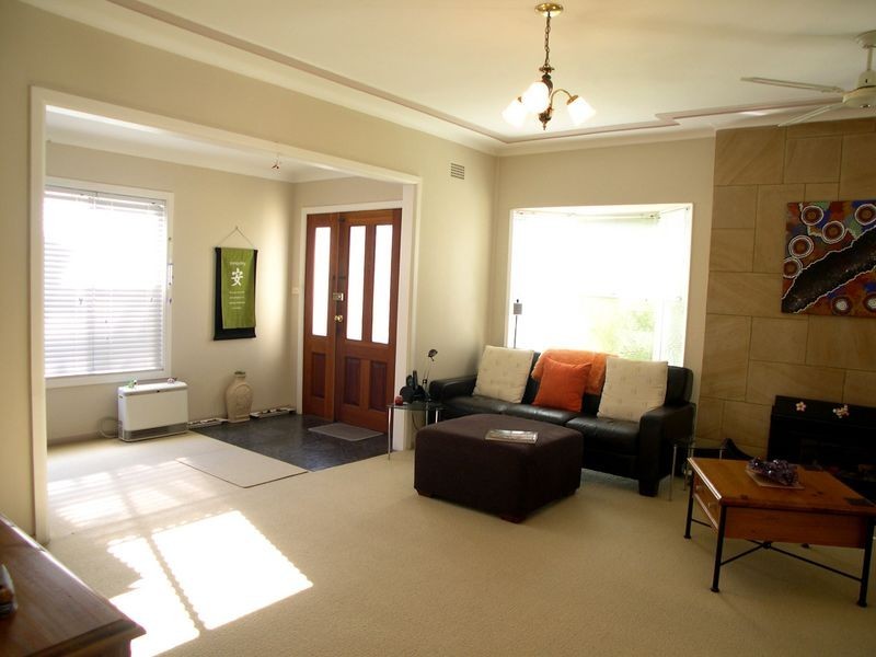 223 Trafalgar Avenue, Umina Beach NSW 2257