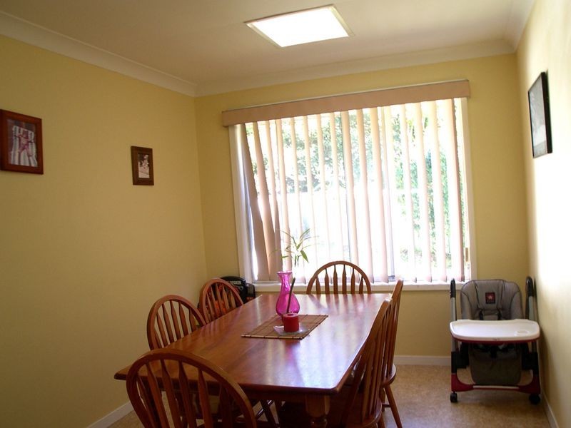 4 Peta Close, Umina Beach NSW 2257