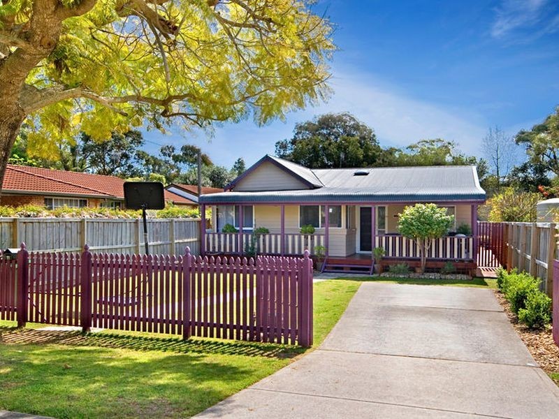 11 Alpha Rd, Woy Woy NSW 2256