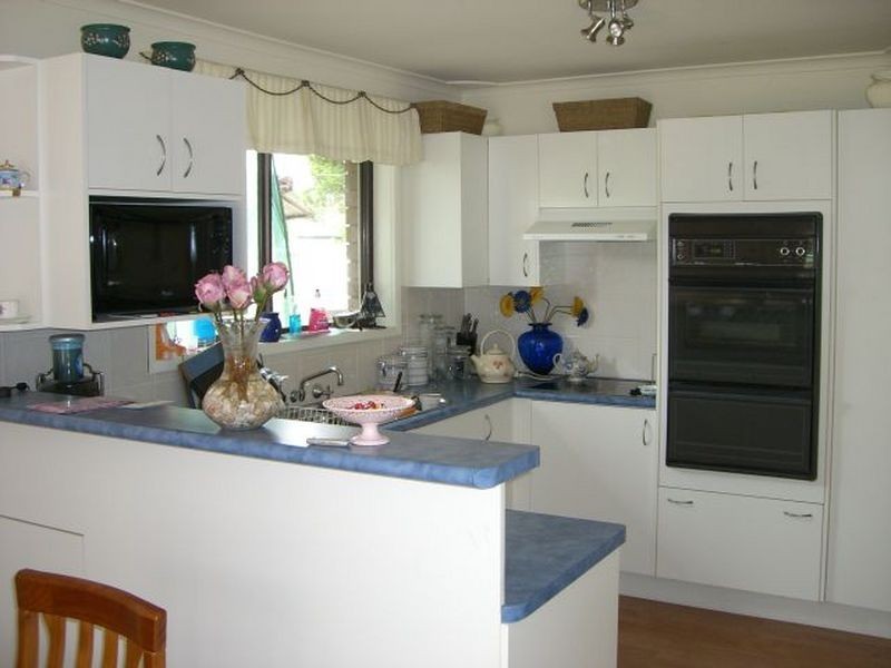 77 Veron Rd, Umina Beach NSW 2257