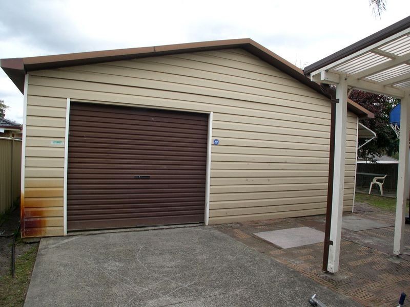 7 Greene St, Woy Woy NSW 2256