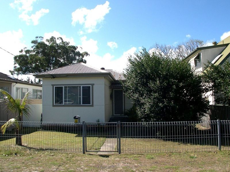 49 Uligandi St, Ettalong Beach NSW 2257