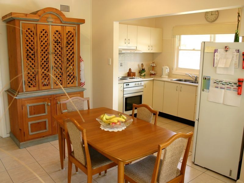 30 Orana St, Green Point NSW 2251