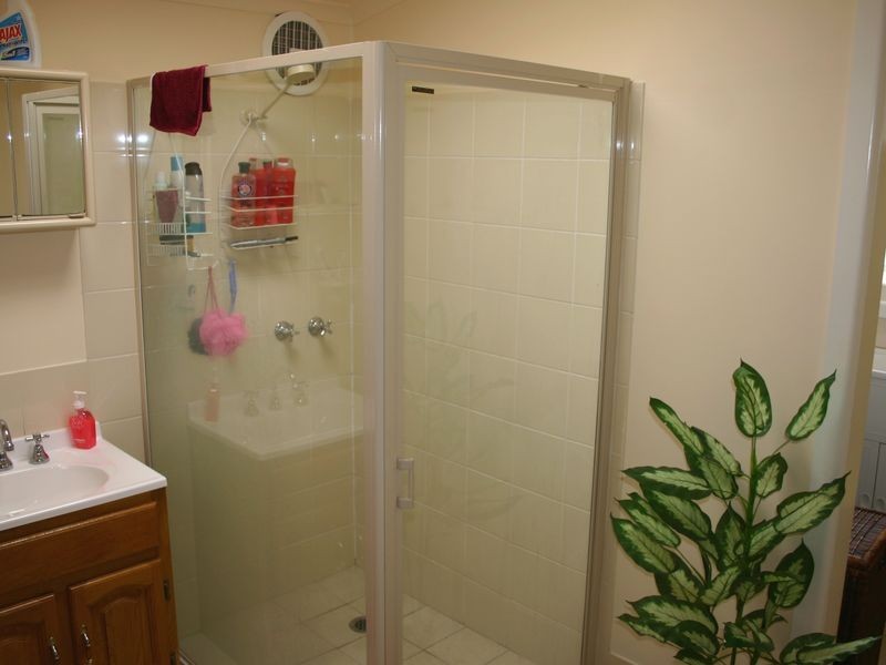 30 Orana St, Green Point NSW 2251