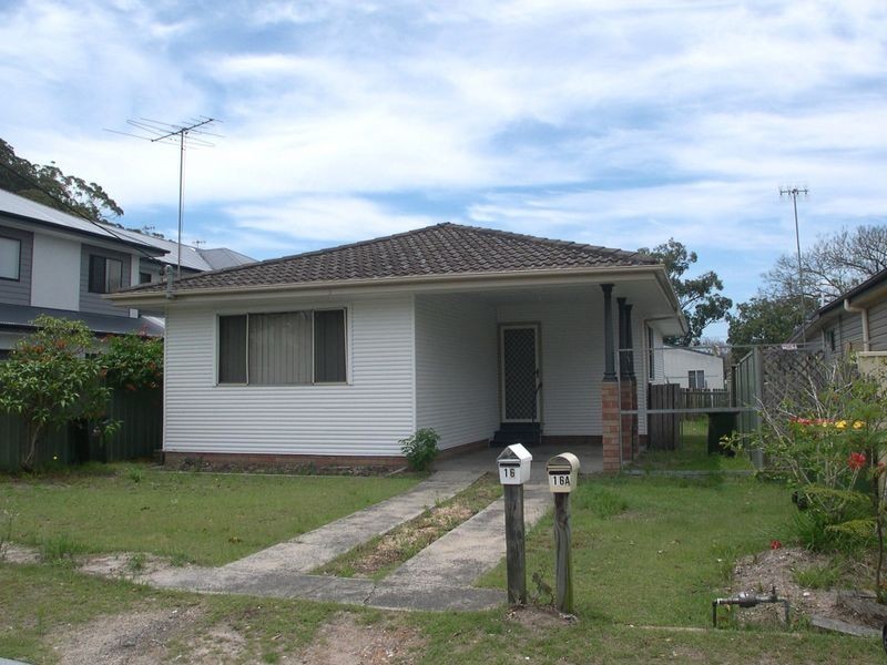 16 Barrenjoey Rd, Ettalong Beach NSW 2257