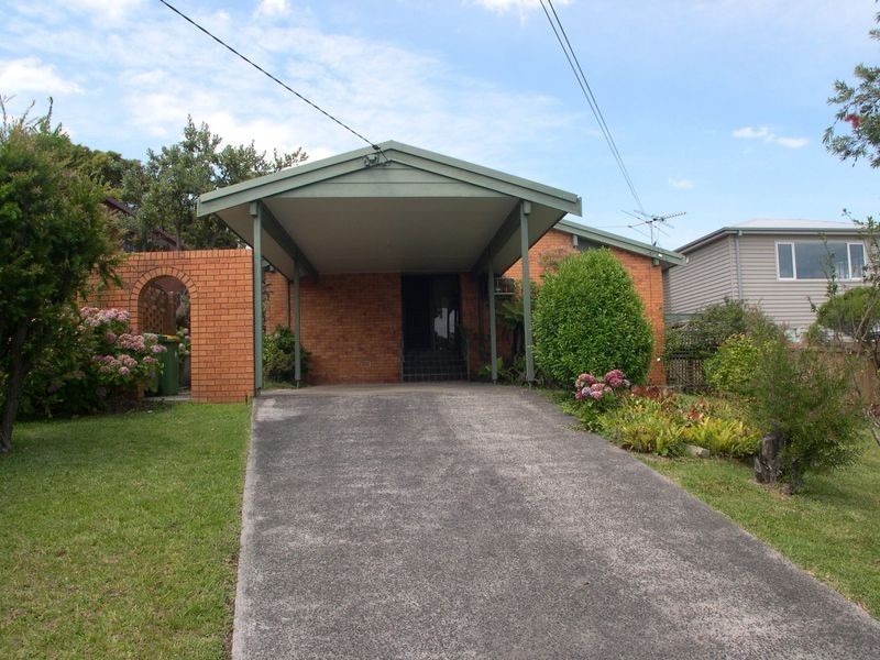 21 Babs Rd, Killcare Heights NSW 2257