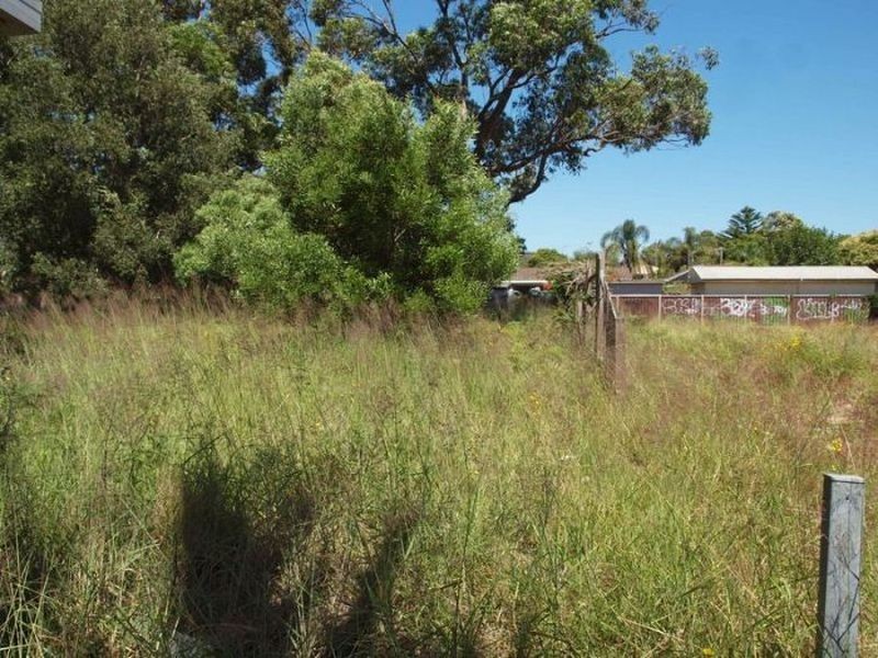 275 Ocean Beach Road, Woy Woy NSW 2256