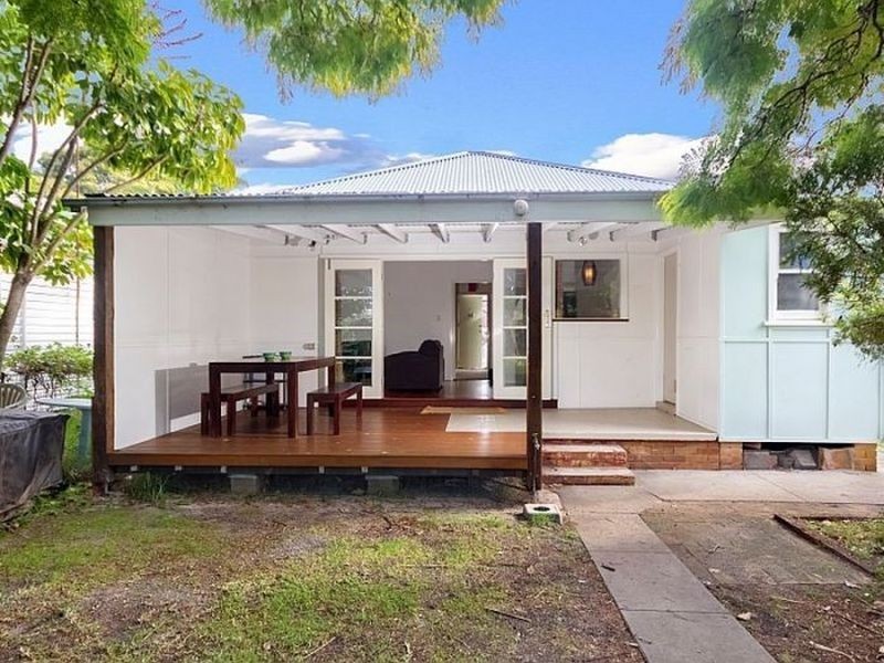 46 Moana St, Woy Woy NSW 2256