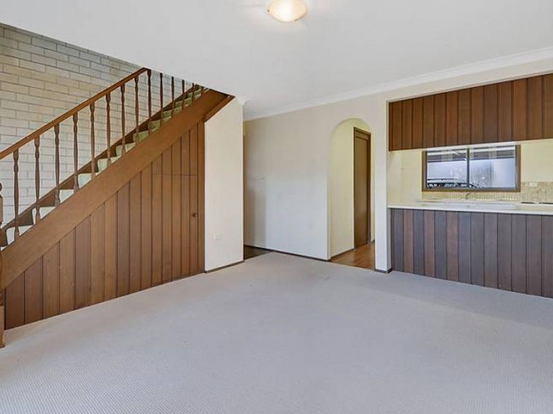 6/2 Dunban Rd, Woy Woy NSW 2256