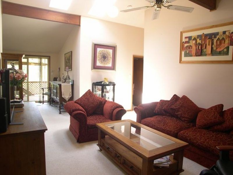 120 Greenhaven Dr, Umina Beach NSW 2257