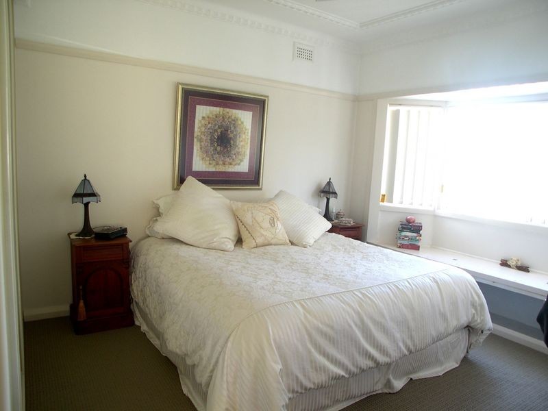 5 Inkerman Ave, Woy Woy NSW 2256