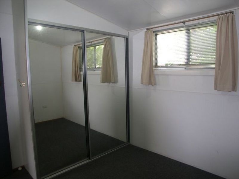 5 Inkerman Ave, Woy Woy NSW 2256